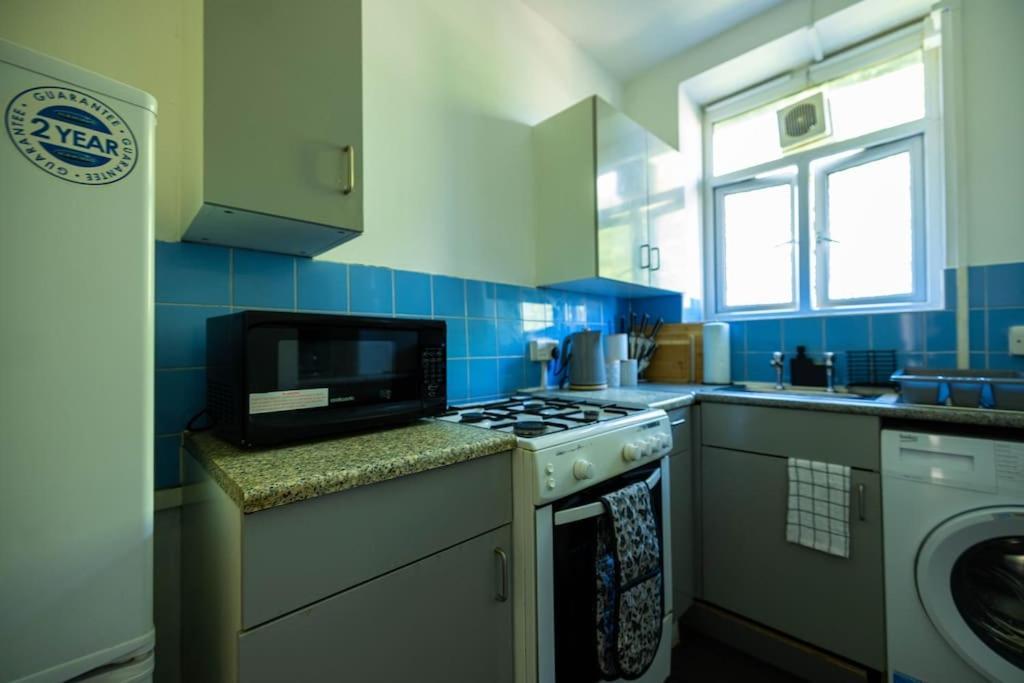 Pristine 3 Beds Hackney E9 Apartman London Kültér fotó